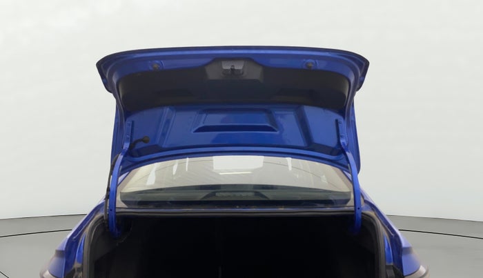 2022 Volkswagen VIRTUS TOPLINE TSI 1.0 MT, Petrol, Manual, 46,472 km, Boot Door Open