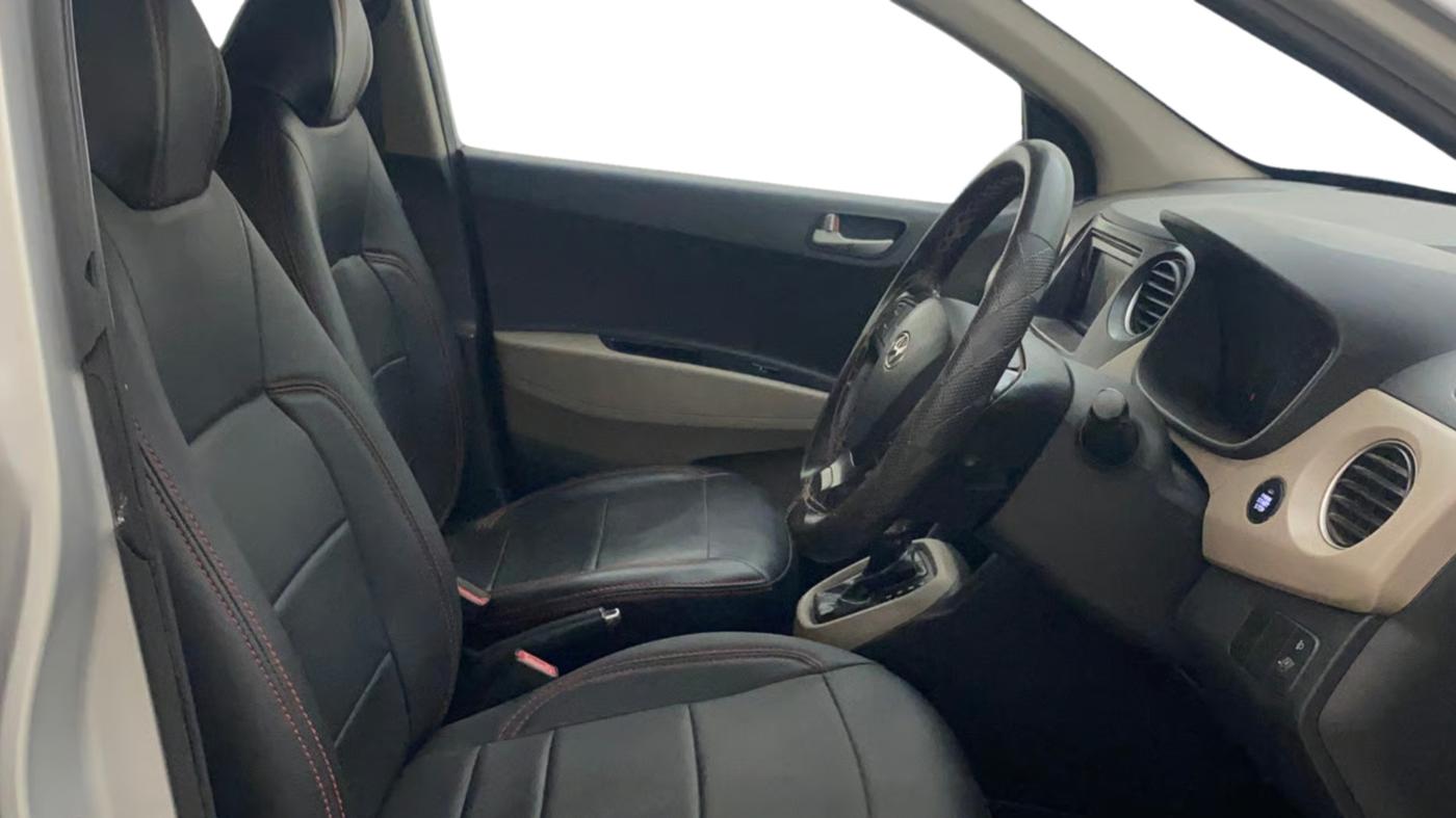 2014 Hyundai Grand i10 ASTA AT 1.2 KAPPA VTVT, Petrol, Automatic, 66,479 km, Right Side Front Door Cabin