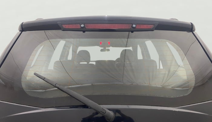 2012 Mahindra XUV500 W8, Diesel, Manual, 1,39,724 km, Rear Windshield