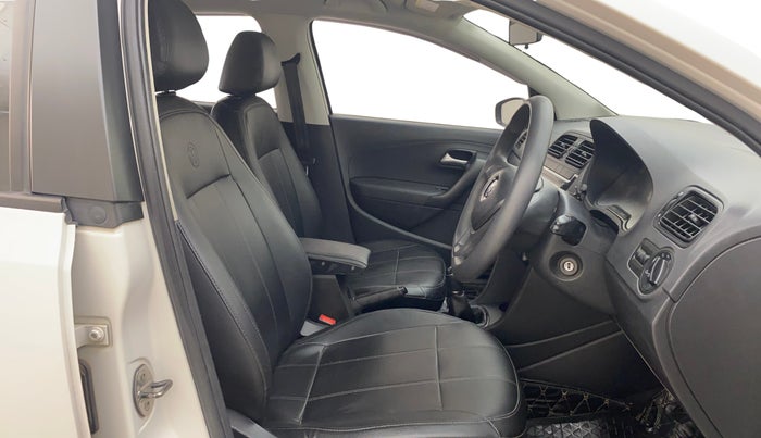 2019 Volkswagen Ameo COMFORTLINE 1.0L, Petrol, Manual, 90,132 km, Right Side Front Door Cabin