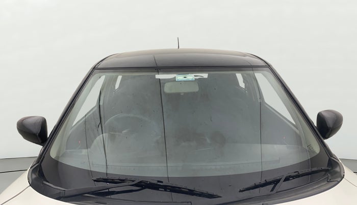 2022 Maruti Swift ZXI PLUS AMT DUAL TONE, Petrol, Automatic, 21,243 km, Front Windshield