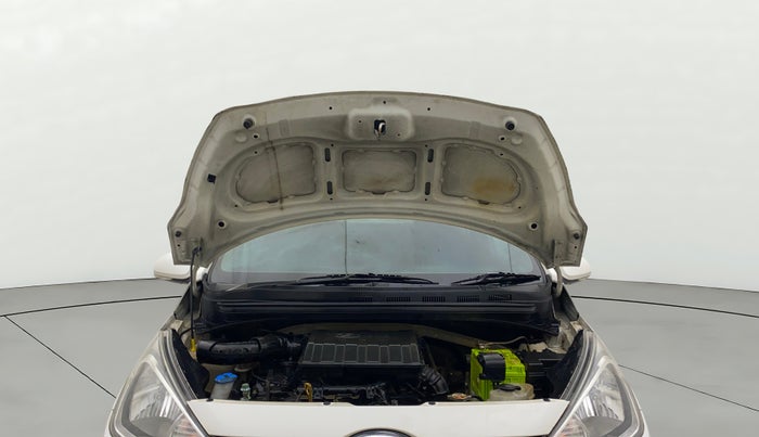 2016 Hyundai Xcent SX 1.2 (O), Petrol, Manual, 73,939 km, Open Bonet