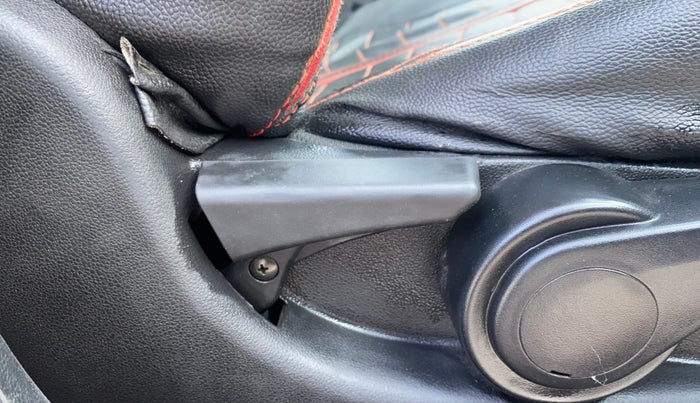 2018 Tata TIGOR XT PETROL, Petrol, Manual, 1,00,869 km, Third Seat Row ( optional )