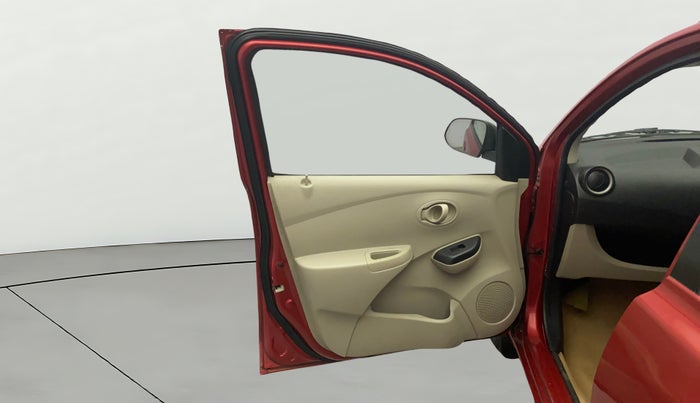 2016 Datsun Go Plus T, Petrol, Manual, 79,329 km, LHS Front Door