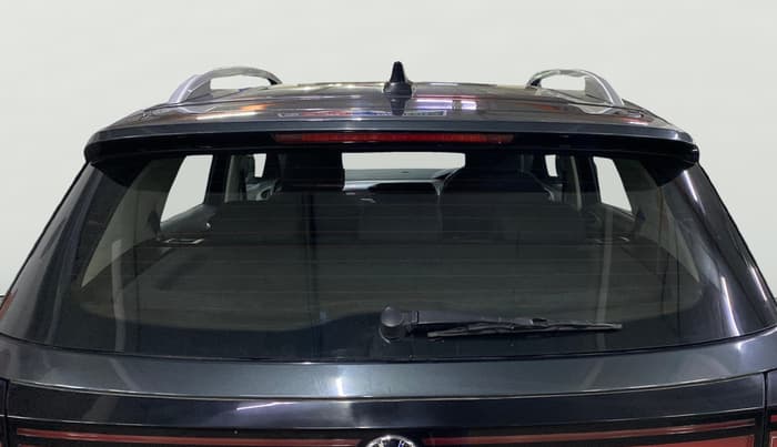 2022 Volkswagen TAIGUN HIGHLINE 1.0 TSI MT, Petrol, Manual, 21,476 km, Rear Windshield