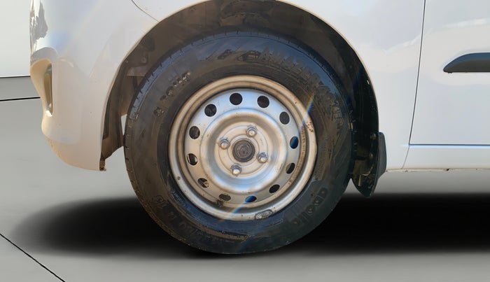 2014 Hyundai i10 MAGNA 1.1, Petrol, Manual, 66,739 km, Left Front Wheel