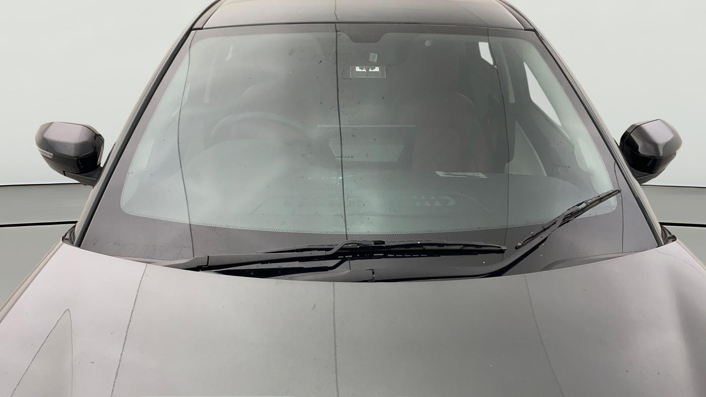2025 Tata Curvv Creative 1.2 Petrol 7DCA, CNG, Automatic, 19,620 km, Front Windshield