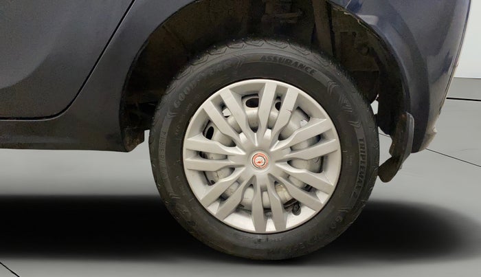 2022 Tata Tiago XM CNG, CNG, Manual, 30,169 km, Left Rear Wheel