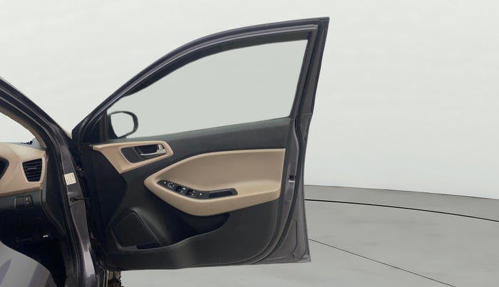 2018 Hyundai Elite i20 SPORTZ 1.2, Petrol, Manual, 1,06,107 km, RHS Front Door