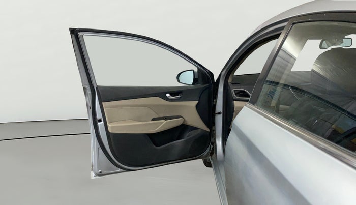 2019 Hyundai Verna 1.6 VTVT SX, Petrol, Manual, 16,557 km, LHS Front Door