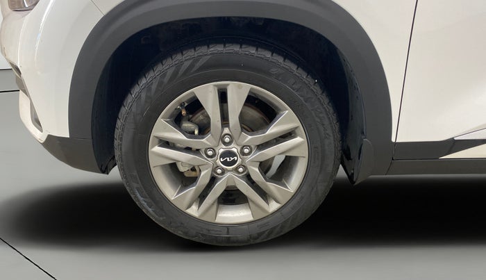 2022 KIA SELTOS HTX PLUS 1.5 DIESEL, Diesel, Manual, 1,36,501 km, Left Front Wheel