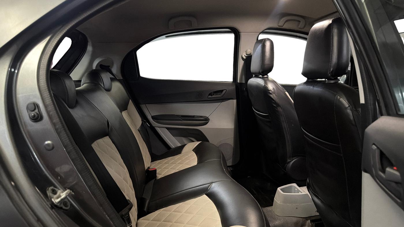 2023 Tata Tiago XT (O) PETROL, CNG, Manual, 49,591 km, Right Side Rear Door Cabin