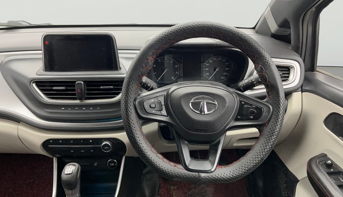 2021 Tata ALTROZ XZ PETROL, Petrol, Manual, 26,606 km, Steering Wheel Close Up