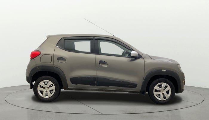 2017 Renault Kwid RXT 1.0 (O), Petrol, Manual, 1,18,690 km, Right Side View