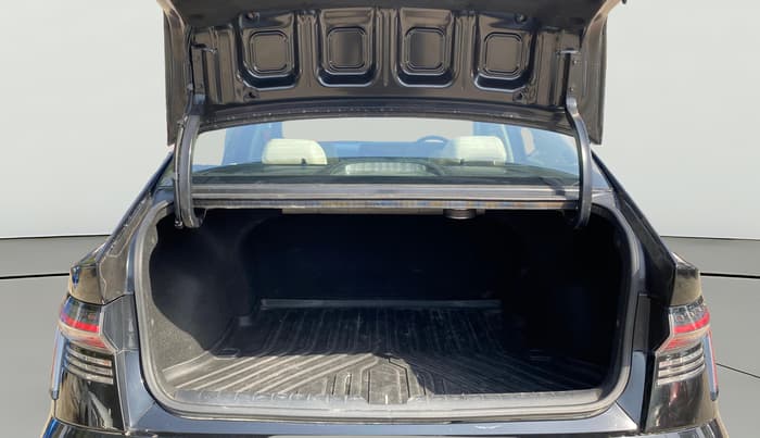 2023 Hyundai Verna SX(O) 1.5 MPI IVT , Petrol, Automatic, 64,606 km, Boot Open Zoomed View