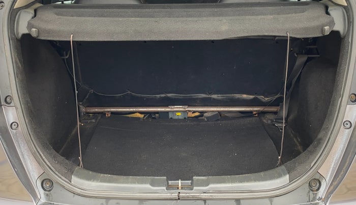 2017 Honda WR-V 1.2L I-VTEC VX MT, Petrol, Manual, 69,556 km, Boot Open Zoomed View