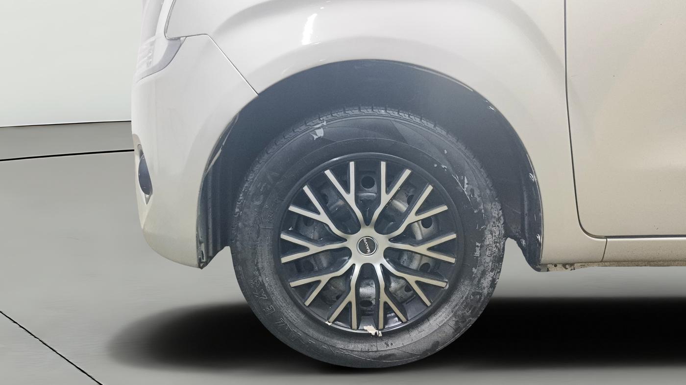 2021 Maruti New Wagon-R VXI 1.2, Petrol, Manual, 67,364 km, Left Front Wheel
