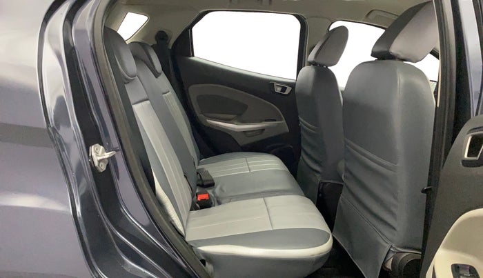 2014 Ford Ecosport TITANIUM 1.0L ECOBOOST, Petrol, Manual, 53,740 km, Right Side Rear Door Cabin