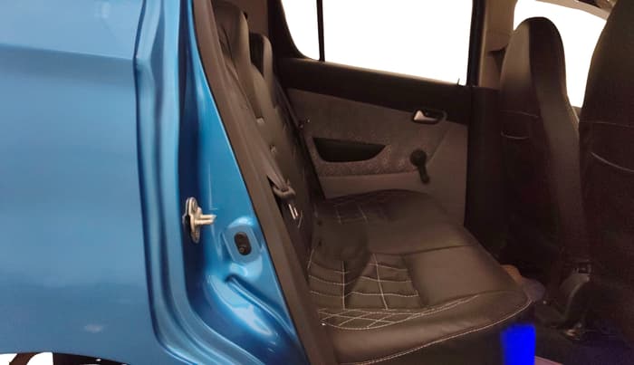 2016 Maruti Alto 800 LXI, Petrol, Manual, 40,107 km, Right Side Rear Door Cabin