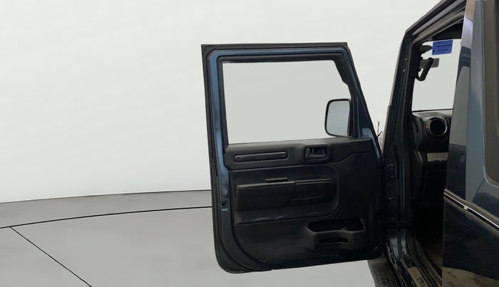 2020 Mahindra Thar LX PETROL HT 4WD AT, Petrol, Automatic, 35,192 km, LHS Front Door