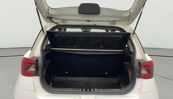 2021 Hyundai VENUE S 1.2, Petrol, Manual, 87,932 km, Boot Open Zoomed View