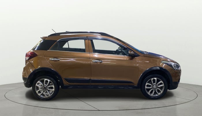 2016 Hyundai i20 Active 1.2 S, Petrol, Manual, 28,146 km, Right Side View