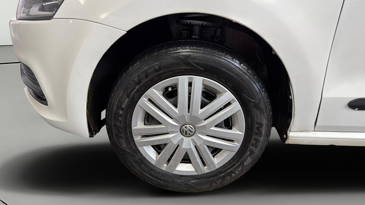 2019 Volkswagen Polo TRENDLINE 1.0L, Petrol, Manual, 48,807 km, Left Front Wheel