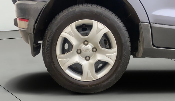 2016 Ford Ecosport TREND+ 1.5L DIESEL, Diesel, Manual, 1,13,977 km, Right Rear Wheel