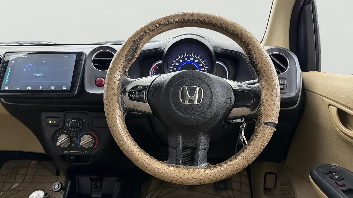 2015 Honda Amaze 1.2L I-VTEC S, Petrol, Manual, 45,728 km, Steering Wheel Close Up
