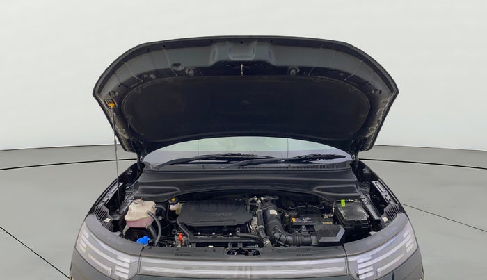 2025 Hyundai ALCAZAR Executive 7 STR 1.5 Turbo GDi Petrol MT, Petrol, Manual, 4,012 km, Open Bonet