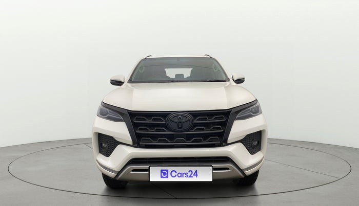 2024 Toyota Fortuner 4X2 MT 2.7 PETROL, Petrol, Manual, 22,651 km, Front