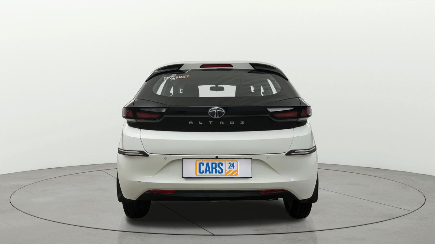 2024 Tata ALTROZ XE PETROL, Petrol, Manual, 8,304 km, Back/Rear