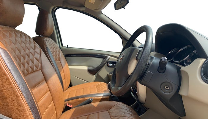 2017 Nissan Terrano XV D THP 110 PS, Diesel, Manual, 77,869 km, Right Side Front Door Cabin