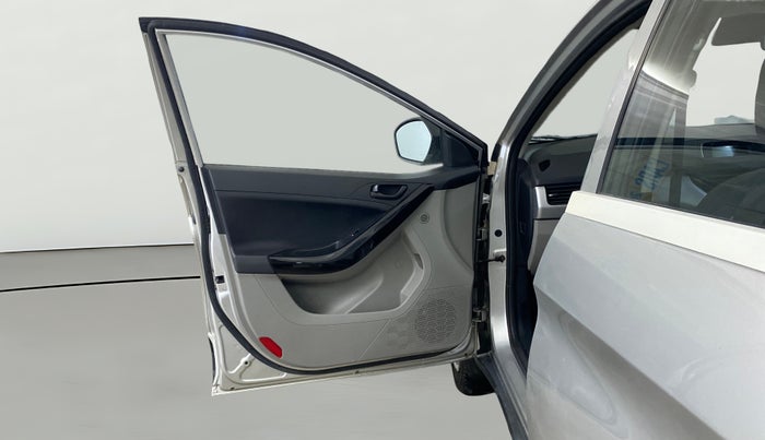 2018 Tata NEXON XM PETROL, Petrol, Manual, 33,956 km, LHS Front Door