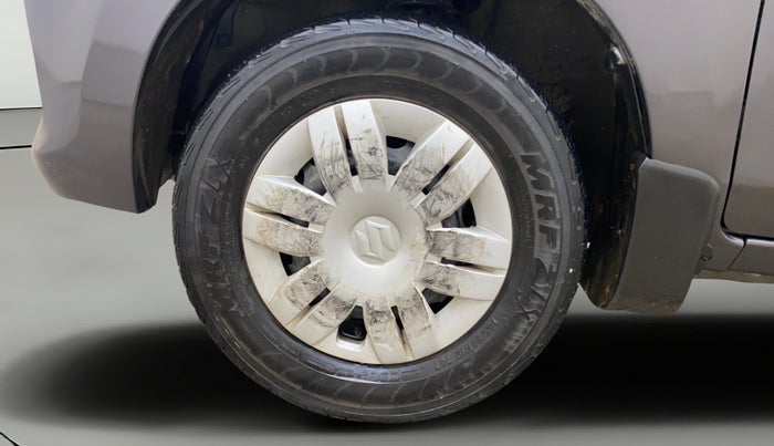 2018 Maruti Alto 800 LXI O, Petrol, Manual, 43,035 km, Left Front Wheel