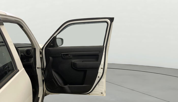 2023 Maruti S PRESSO VXI, Petrol, Manual, 9,837 km, RHS Front Door