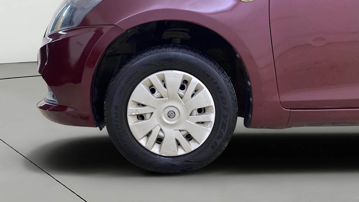 2016 Maruti Swift Dzire LXI, Petrol, Manual, 27,951 km, Left Front Wheel