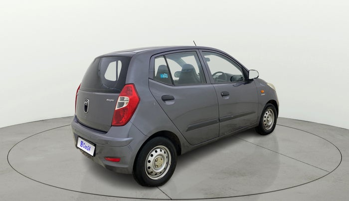 2015 Hyundai i10 MAGNA 1.1, Petrol, Manual, 28,831 km, Right Back Diagonal