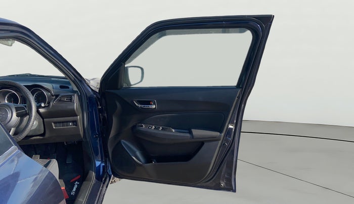 2024 Maruti Swift VXI, Petrol, Manual, 6,703 km, RHS Front Door