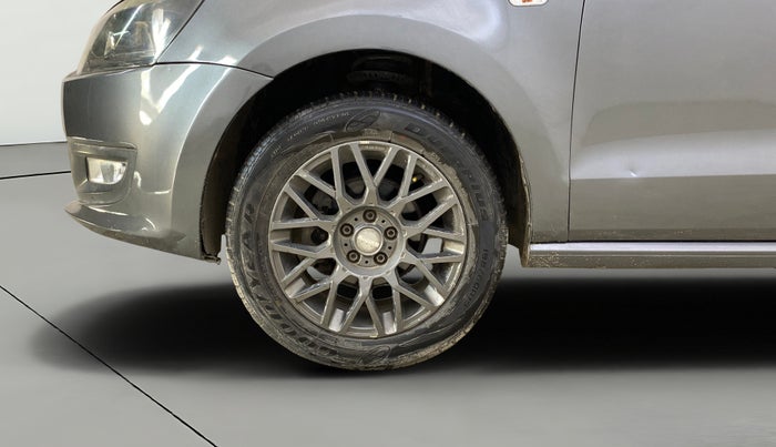 2012 Volkswagen Polo HIGHLINE1.2L, Petrol, Manual, 54,472 km, Left Front Wheel