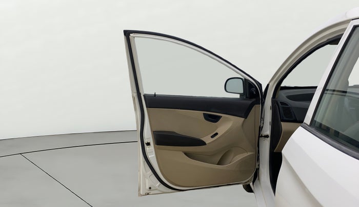 2018 Hyundai Eon MAGNA +, CNG, Manual, 59,189 km, LHS Front Door