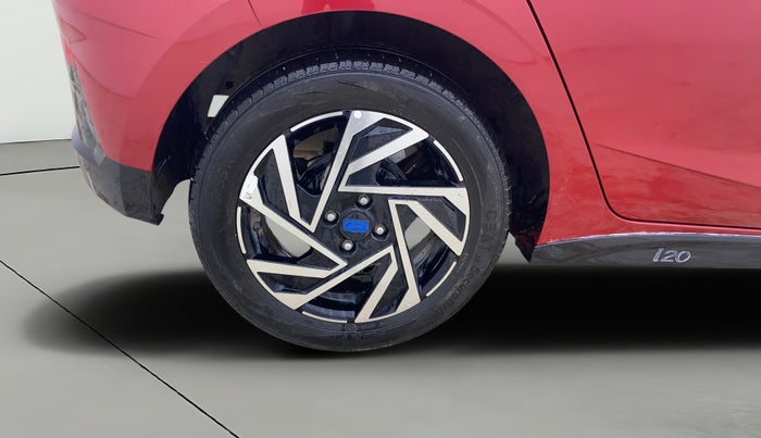 2023 Hyundai NEW I20 ASTA (O) 1.2 IVT, Petrol, Automatic, 16,175 km, Right Rear Wheel