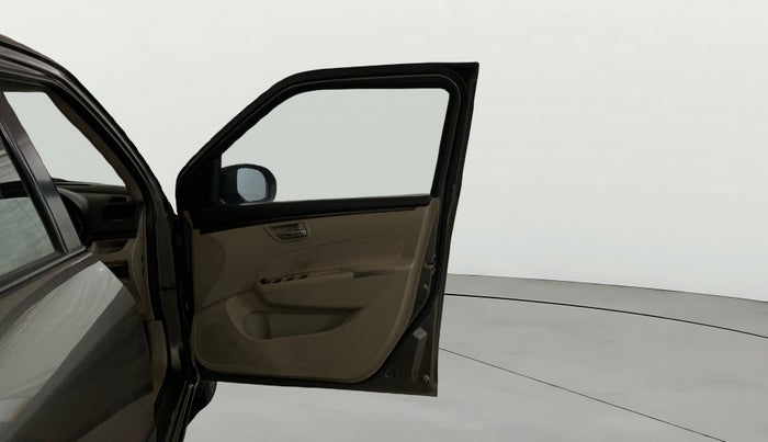 2016 Maruti Swift Dzire VDI, Diesel, Manual, 65,167 km, RHS Front Door