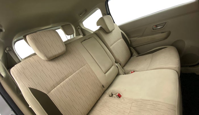 2020 Maruti Ertiga ZXI+ SHVS, Petrol, Manual, 32,513 km, Right Side Rear Door Cabin