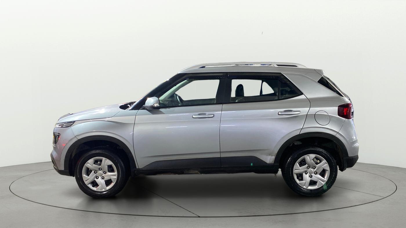2021 Hyundai VENUE S+ 1.2, Petrol, Manual, 8,760 km, Left Side