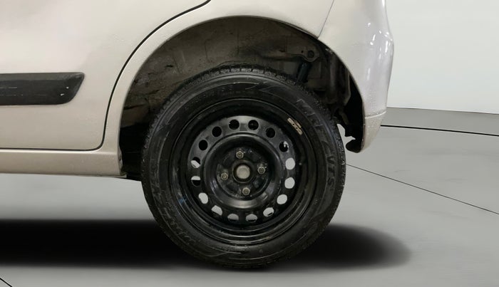 2016 Maruti Wagon R 1.0 VXI, Petrol, Manual, 33,855 km, Left Rear Wheel