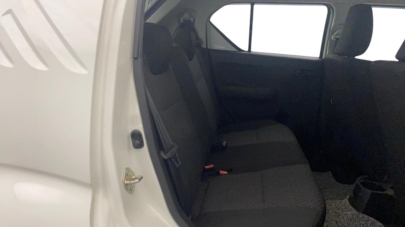 2026 Maruti IGNIS SIGMA 1.2, Petrol, Manual, 4,693 km, Right Side Rear Door Cabin