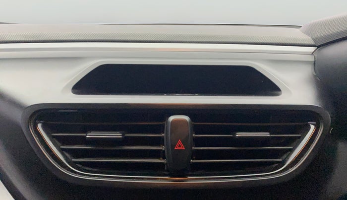 2020 Tata ALTROZ XE PETROL, Petrol, Manual, 72,750 km, Air Conditioner