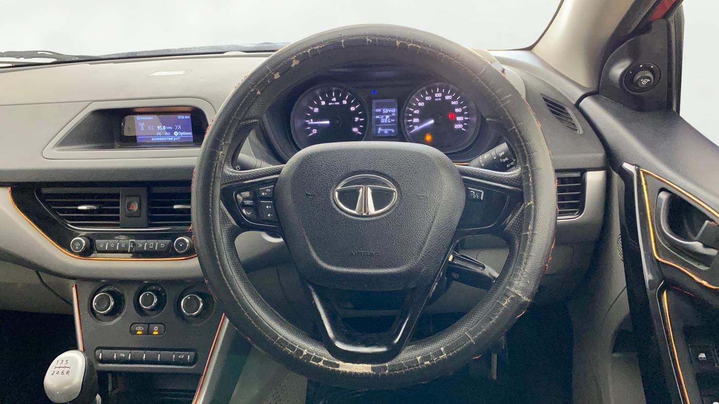 2018 Tata NEXON XM PETROL, Petrol, Manual, 58,446 km, Steering Wheel Close Up