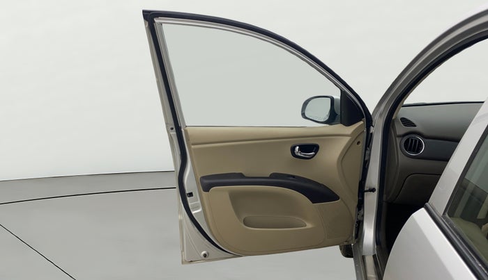 2012 Hyundai i10 SPORTZ 1.2 AT, Petrol, Automatic, 39,335 km, LHS Front Door